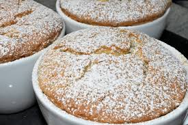 Kuchen backen ist ein süßes kinderspiel, in dem du deine küche zur backstube machen und jede menge verschiedene kuchenrezepte kennenlernen. Hanf Apfelkuchen In Der Tasse Veggie Tobi