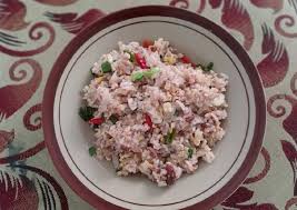 Bila anda ingin membuat risol tapi malas membuat kulitnya, karena sering sobek atau terlalu tebal. Cara Mudah Mempersiapkan Terenak Nasi Goreng Kornet Sapi