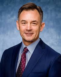 Russell Petrie's Instagram, Twitter & Facebook