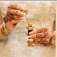 شرايكم الراعي الرسمي للحساب مجوهرات كهرمان للذهب Kahraman Gold Kahraman Gold حنه حناء حنا نقش حناء حناء اسو Instagram Posts Gold Rings Henna