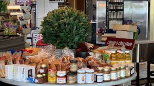 Maybe you would like to learn more about one of these? Local Foods To Expand Absorbing Next Door Benjy S Restaurant In Rice Village Houston Citybook