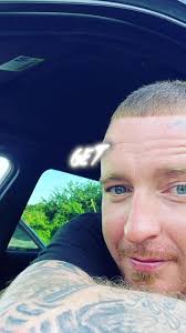 Justin Hall (@justinhall71)