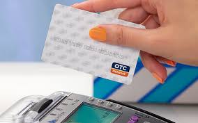 When factoring in bonuses and additional compensation, a cashier at giant eagle can expect to make an average total pay of $10 per hour. Giant Eagle Joins Incomm Healthcare S Retail Network Paymentsjournal