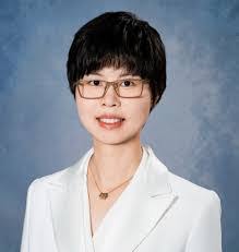 Gloria Strait's Instagram, Twitter & Facebook