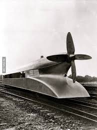 Schienenzeppelin A German High Speed Train From The 1930s Top Speed Was 210 Km H 130 Mph Train Old Trains Train Tracks