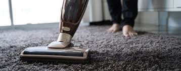 Pour un nettoyage efficace, on évitera l'utilisation de la machine à laver. Tous Nos Conseils Pour Nettoyer Un Tapis Ou Une Moquette Leroy Merlin