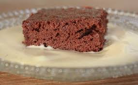Moelleux Au Chocolat Au Micro Ondes Pret En 9 Minutes Sarah Tatouille Moelleux Au Chocolat Gateaux Et Desserts Recette Dessert