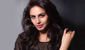 Her zodiac sign is leo. Huma Qureshi Height Weight Vital Stats Biography Age Facts