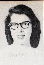 Karen Pierro's Instagram, Twitter & Facebook