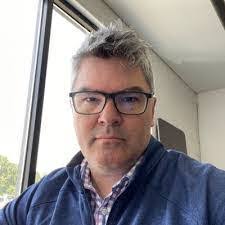 Jeff Estey's Instagram, Twitter & Facebook