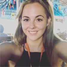 Lucy Elliott (@lucy_ell)