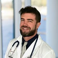 Sean Hess's Instagram, Twitter & Facebook