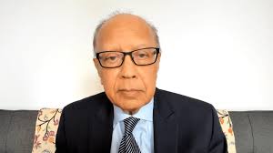 College of Arts and Sciences Grads Addresses by Former UN Ambassador