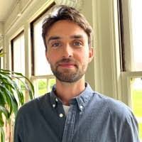 Tom Hinrichsen's Instagram, Twitter & Facebook