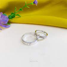 Maybe you would like to learn more about one of these? Kenali Beda Harga Cincin Tunangan Cincin Couple Dan Cincin Kawin