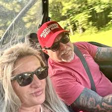 This chapter will always be one of my favorite beginnings. ☺️ 🎄 Merry  Christmas 🎄