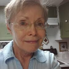 Bonnie Warnock's Instagram, Twitter & Facebook