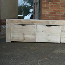 pin van nelletjes op bureau opgeknapte meubels meubels meubel ideeen