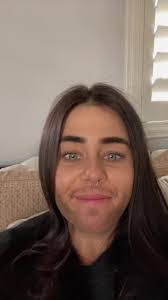 Hallie Boles's Instagram, Twitter & Facebook