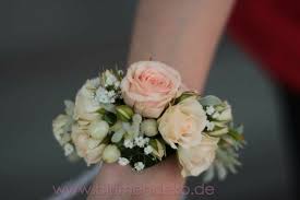 Blumenarmband Fur Trauzeugin Bridesmaid Brautjungfer Abiball Pastell Rosen Blumen Armband Trauzeugin Trauzeugin Blumen