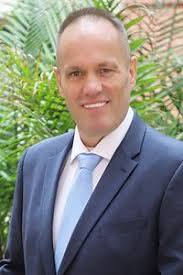 Jonathan Menefee's Instagram, Twitter & Facebook