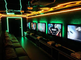 Go mobile games miami brings our amazing birthday party video game truck right to your door. Mobile Gaming Truck For Birthday Parties
