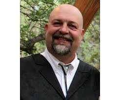 Mark Mckay's Instagram, Twitter & Facebook