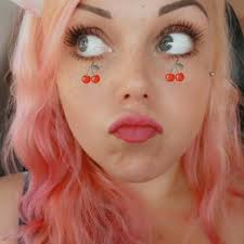 Sasha Falls Macys Anderson