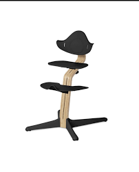 Intemporelle, robuste et confortable, elle complète à merveille la gamme en chêne massif la bresse. Partie 1 Chaise Haute Bebe Nomi Chene Clair Manipani