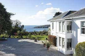 Places To Stay In Cornwall Self Catering Hotels B Bs Inns Sawday S Cornwall Hotels Hotel Family Friendly Hotels
