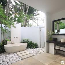 Diese Villa Hat Sogar Ein Outdoor Badezimmer Wohnung Balinesisches Bad Produktdesign