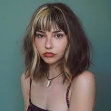 Mandy Loya (aloya18)