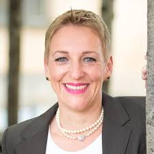 Start-Up or Start Over. Just Start. eBook : Zambon, Jillian, Nicole, Jaime,  Kaps, Ines, Jordan, Katie, Montabone, Summer, Powell, Jocelyn, Shanaz,  Rashda, Lazar, LeAnn, Miller, Sarah, Ta, M.H., Adrienna Kennie, Meagan Beam: