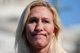 Lisa Demeter (@demeter_lisa)