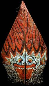 Hanya wayang klithik atau wayang tengul yang bentuk gunungannya lain. 42 Gunungan Ideas Shadow Puppets Indonesian Art Culture Of Indonesia