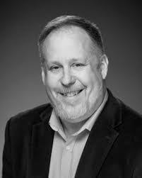 Lilly Pennington's Instagram, Twitter & Facebook