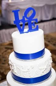 The beautiful blue peacock wedding invitation is easily customized for your. Royal Blue Simple Wedding Cake Designs Addicfashion