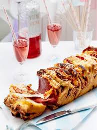 Da Zupf Ich Mich Mir Doch Gleich Ne Ecke Ab Pizzabrotchen Rezept Pizzabrotchen Lecker