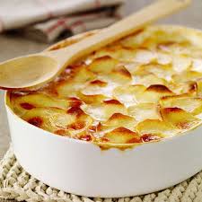 Decouvrez La Recette Gratin Dauphinois Facile Sur Cuisineactuelle Fr Gratin Dauphinois Facile Recette Gratin Dauphinois Recette Gratin