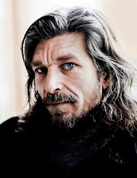 Kampen om Knausgård