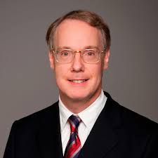 Optimizing visualization during lateral skull base surgery with the KINEVO  900 microscope