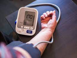 A work out session of at least 30 minutes on a daily basis is recommended to lead smoking can be the reason behind your raised blood pressure levels. High Blood Pressure Does Eating Affect Your Blood Pressure Reading