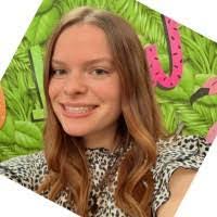 Brooke Wade's Instagram, Twitter & Facebook