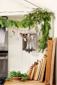 Play them on a tv or project them onto a window, wall, or even your front yard. 31 Easy Diy Christmas Decorations Homemade Holiday Decor Ideas
