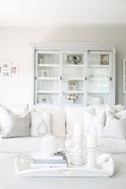 Crisp, structural gold, white, and glass are such a stunning combo. Coffee Table Decorating Tray 8046 Elle Bowes Charlotte Based Blog Heart Home