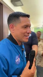 Frank Rubio Agradece a Los Salvadoreños en Su Visita