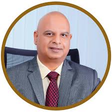 Satish Menon : The 'Long' & 'Short' of Managing Money