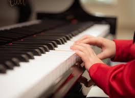 Fimela.com, jakarta dalam istilah seni musik, tempo adalah tanda cepat dan lambat. Pengertian Tempo Lagu Adalah Ukuran Kecepatan Musik Dalam Birama Dan Jenis Jenis Tempo Lagu Semua Halaman Fotokita