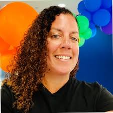 Came across this picture last night and it reminded me of all of the  amazing people I have had the opportunity to hire and work with. This crew  of SDRs from 2017