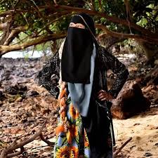 The palestinian hijab style consists of a tightly wrapped scarf, providing full coverage of hair and neck. Widora Instagram Posts Photos And Videos Picuki Com
